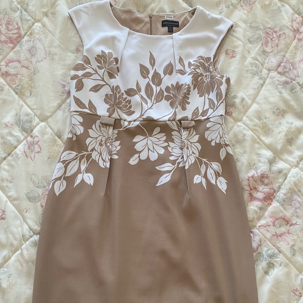 Beige & white floral dress